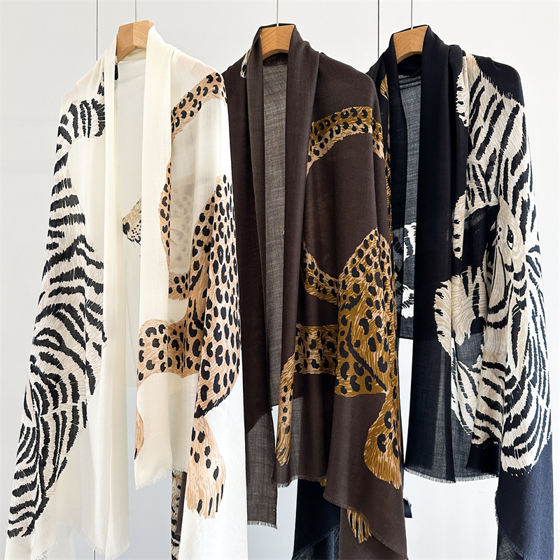 Winter Clothing Hong Kong - Lion Print Tassels Cashmere Luxury Designers