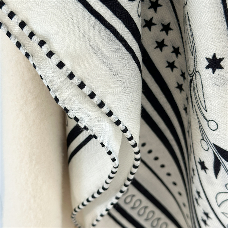 Silk Wool Blend Scarf 135CM Lu - Winter Clothing Hong Kong ulasan dan harga